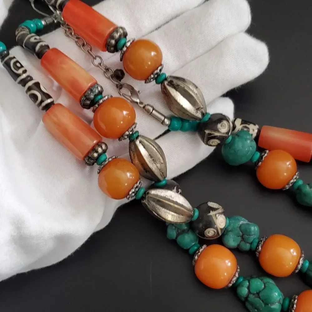 NWT Bohemian Boho Orange Bead Lot of 2 Necklaces‎ 19 to 22 in. World Mrkt India